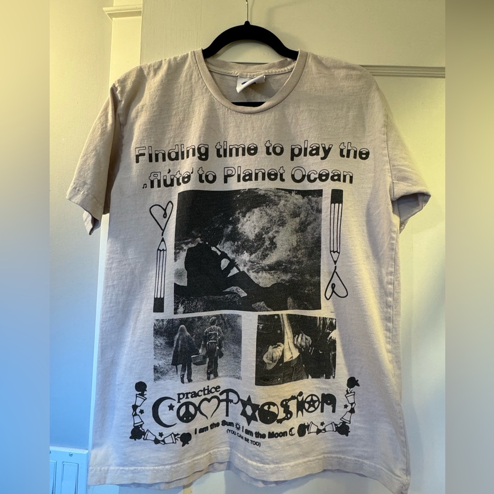 Rare Online Ceramics “Playing the flute” beige tee circa 2017